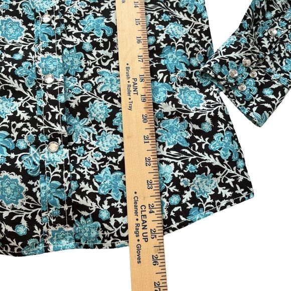 COWGIRL HARDWARE  Long Sleeve Pearl Snap Shirts Lot Of 2 Blue And Black - Picture 7 of 14